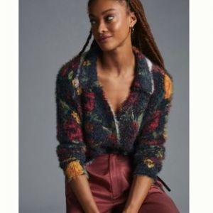 Anthropologie eyelash sweater women’s size xs. Like New without tags.